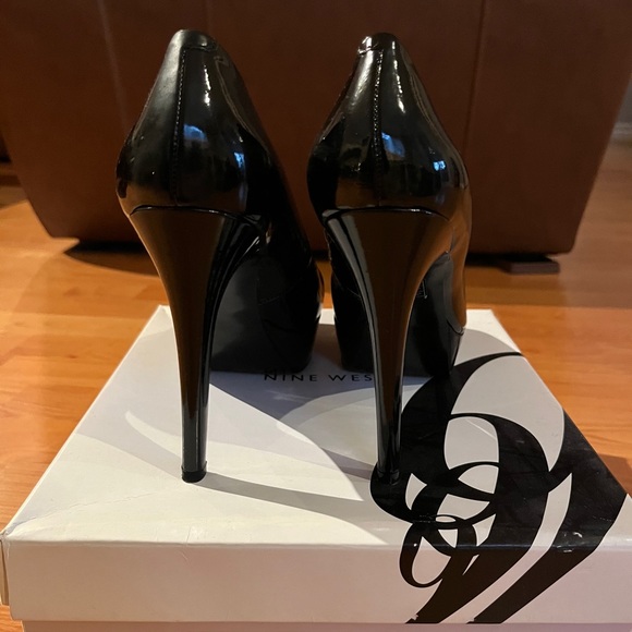 Nine West Platform Heels - Picture 4 of 5